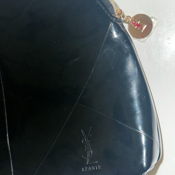 YSL Yves Saint Laurent Beaute patent leather dual logo zipper cosmetic bag - Picture 5 of 15